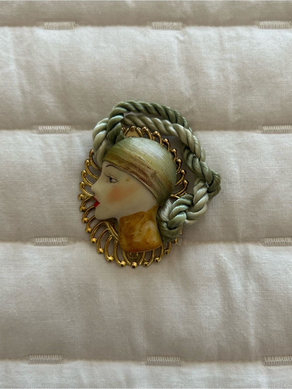 80s Vintage Woman Profile Brooch in Sage Green and Gold